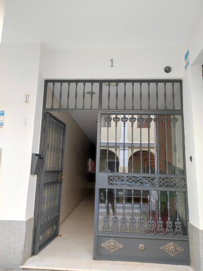 Atico De 1 Dormitorio En Pleno Centro Con Parking Ayamonte Zewnętrze zdjęcie
